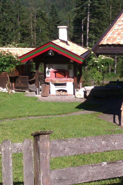 Hotel Haus Enzian Thiersee Exterior foto